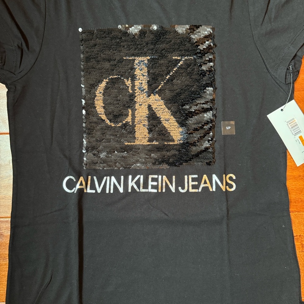 NWT Calvin Klein Black Tee Sequin